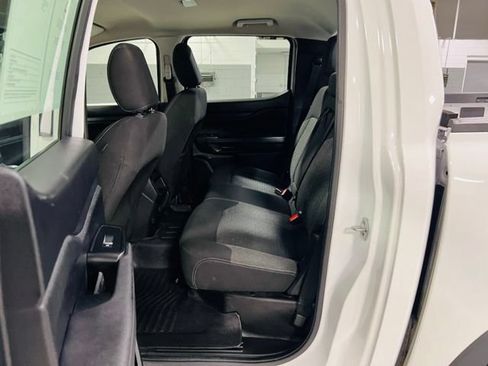 Used 2024 Ford Ranger XL RWD image 21