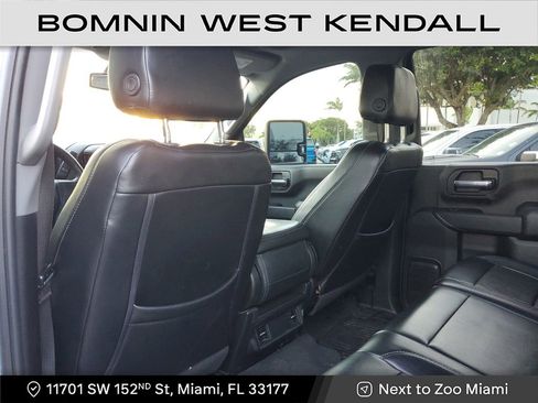 Used 2023 Chevrolet Silverado 2500 Custom w/ Custom Value Package image 17