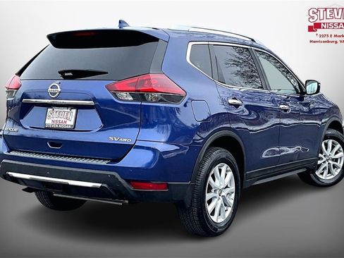 Used 2018 Nissan Rogue SV image 6