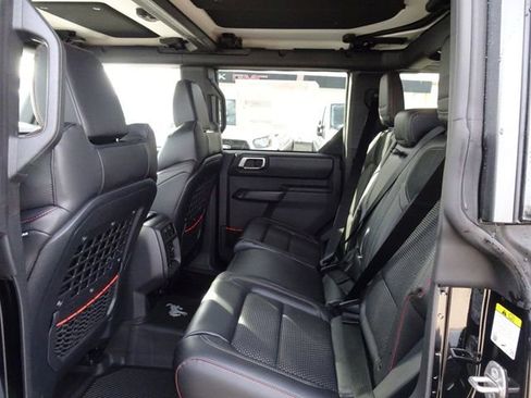 New 2025 Ford Bronco Raptor image 15