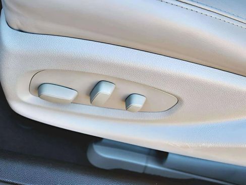 Used 2014 Cadillac CTS Luxury image 10