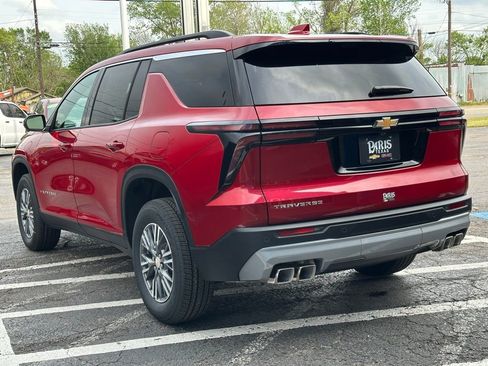 New 2026 Chevrolet Traverse LT image 7