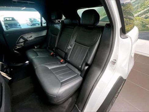 Used 2024 Land Rover Range Rover Sport SE AWD/4WD image 21