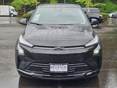New 2027 Chevrolet Bolt LT w/ Comfort Package FWD image 8