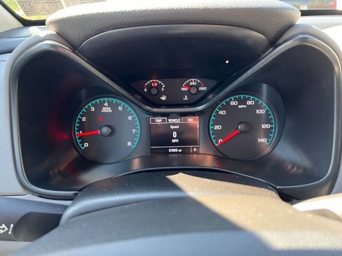 Used 2019 Chevrolet Colorado W/T w/ WT Convenience Package AWD/4WD image 18