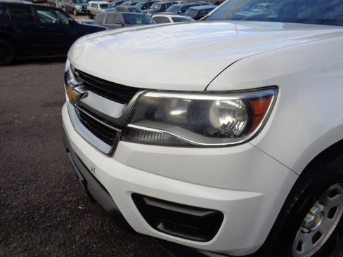 Used 2015 Chevrolet Colorado W/T RWD image 9