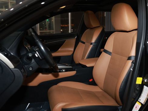 Used 2018 Lexus GS 350 F Sport image 2