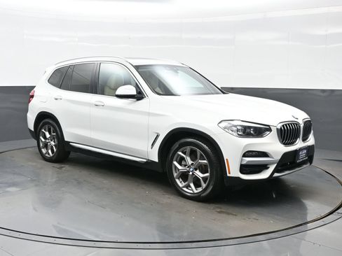Used 2020 BMW X3 xDrive30i w/ Premium Package AWD/4WD image 8
