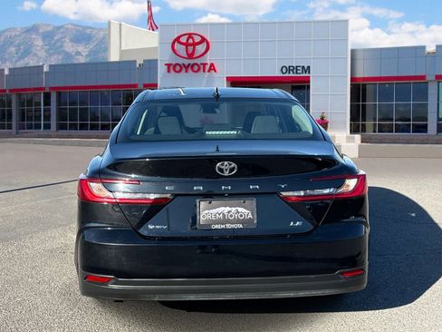 Used 2025 Toyota Camry LE FWD image 4