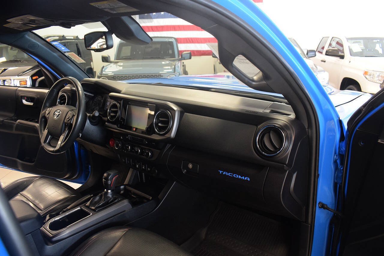 Used 2019 Toyota Tacoma TRD Pro AWD/4WD image 27