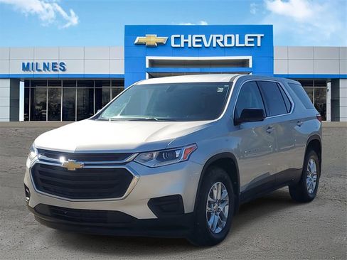 Used 2020 Chevrolet Traverse LS w/ LPO, Floor Liner Package image 2