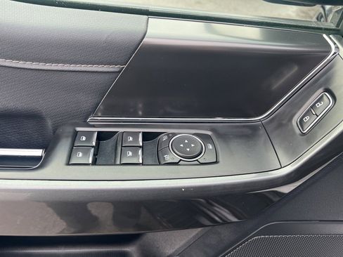 Used 2022 Ford F150 XLT w/ Equipment Group 302A High image 19