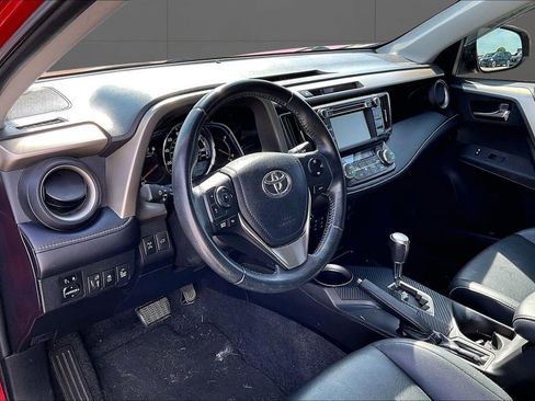 Used 2013 Toyota RAV4 Limited AWD/4WD image 11
