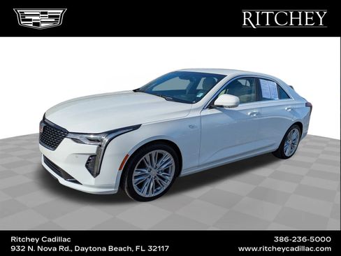 Certified 2026 Cadillac CT4 Premium Luxury image 1