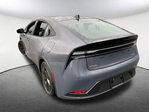 New 2026 Toyota Prius Plug-In Hybrid FWD image 9