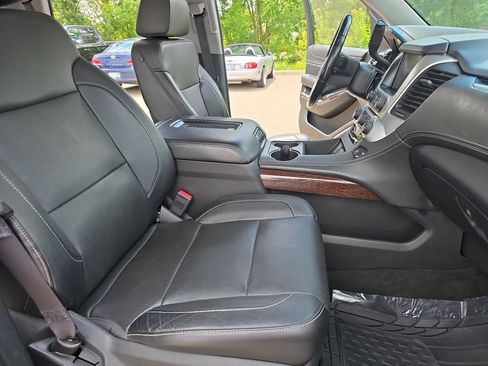 Used 2016 GMC Yukon SLT AWD/4WD image 10