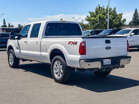 Used 2012 Ford F250 Lariat w/ Lariat Ultimate Pkg AWD/4WD image 2