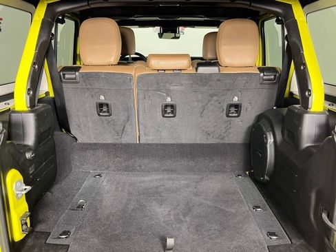 Used 2023 Jeep Wrangler Unlimited Sahara w/ Dual Top Group AWD/4WD image 26