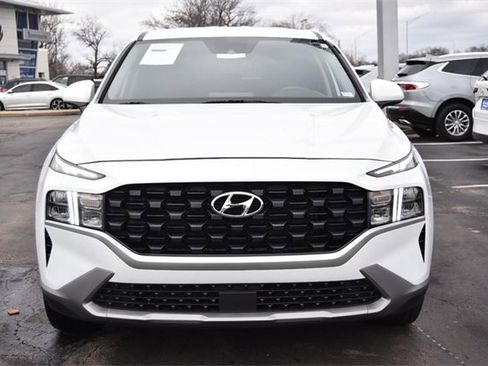Used 2022 Hyundai Santa Fe SE image 4