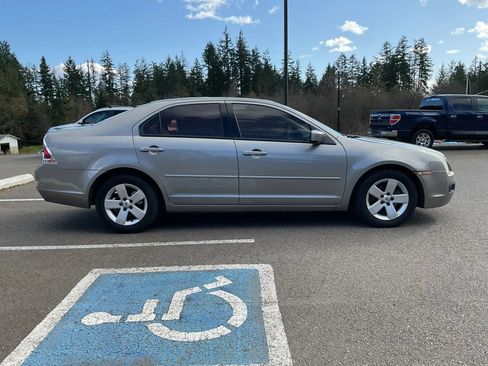 Used 2009 Ford Fusion SE FWD image 6