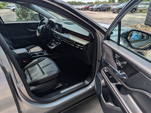 Used 2022 Lincoln Corsair Reserve w/ Elements Package AWD/4WD image 13
