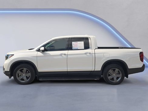 Used 2023 Honda Ridgeline RTL-E image 2