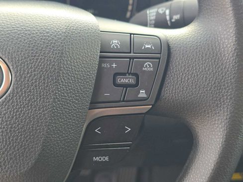 Used 2025 Toyota Camry LE FWD image 29