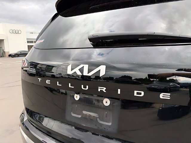 Used 2023 Kia Telluride SX Prestige X-Line AWD/4WD image 14