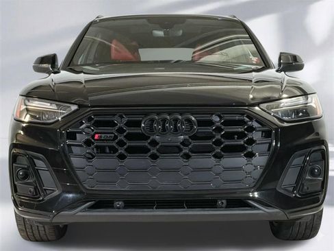 Used 2023 Audi SQ5 Premium Plus w/ Premium Plus Package image 24