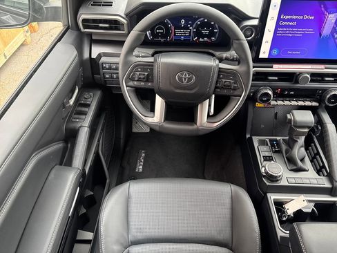 New 2026 Toyota 4Runner Limited image 3