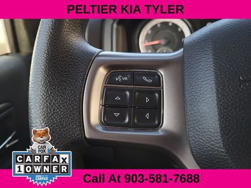 Used 2022 RAM 1500 Classic SLT image 28