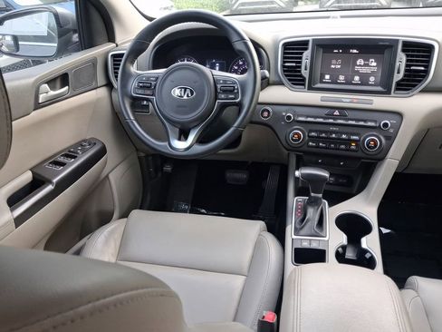 Used 2017 Kia Sportage EX FWD image 10