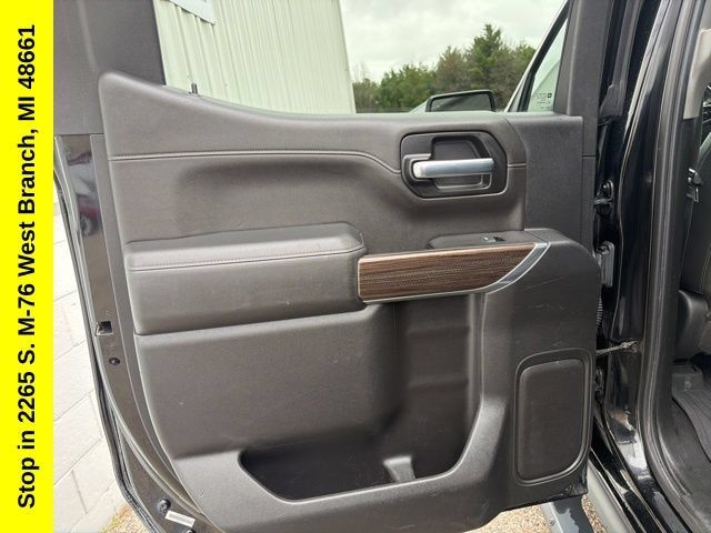 Used 2020 Chevrolet Silverado 1500 LT Trail Boss AWD/4WD image 33