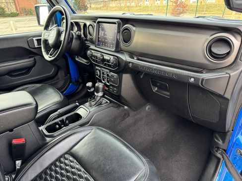 Used 2021 Jeep Wrangler Unlimited Sport w/ Sun And Sound Package image 38