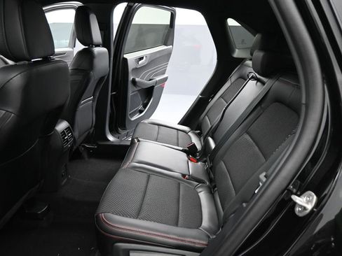 New 2025 Ford Escape ST-Line w/ Tech Pack #1 image 17