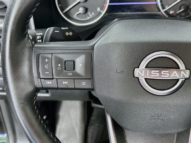 Used 2025 Nissan Rogue SV AWD/4WD image 20