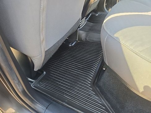 Used 2022 Toyota Tacoma SR image 76