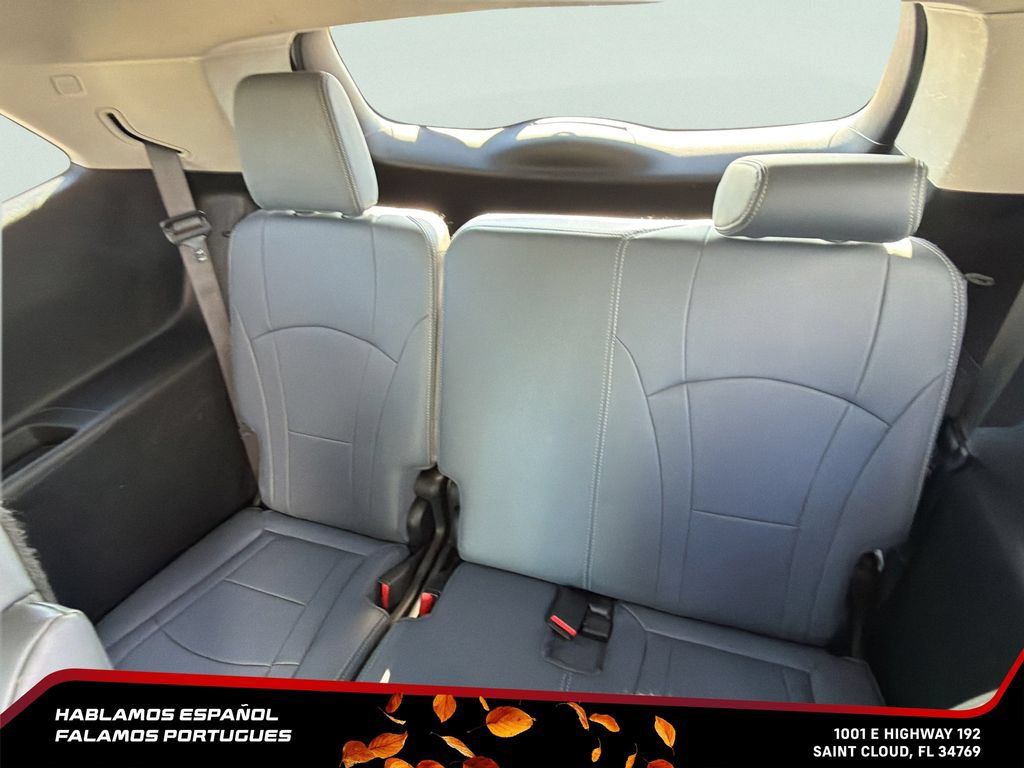 Used 2020 Buick Enclave Essence FWD image 25