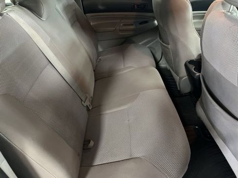 Used 2013 Toyota Tacoma 4x4 Double Cab w/ TRD Off-Road Pkg image 29