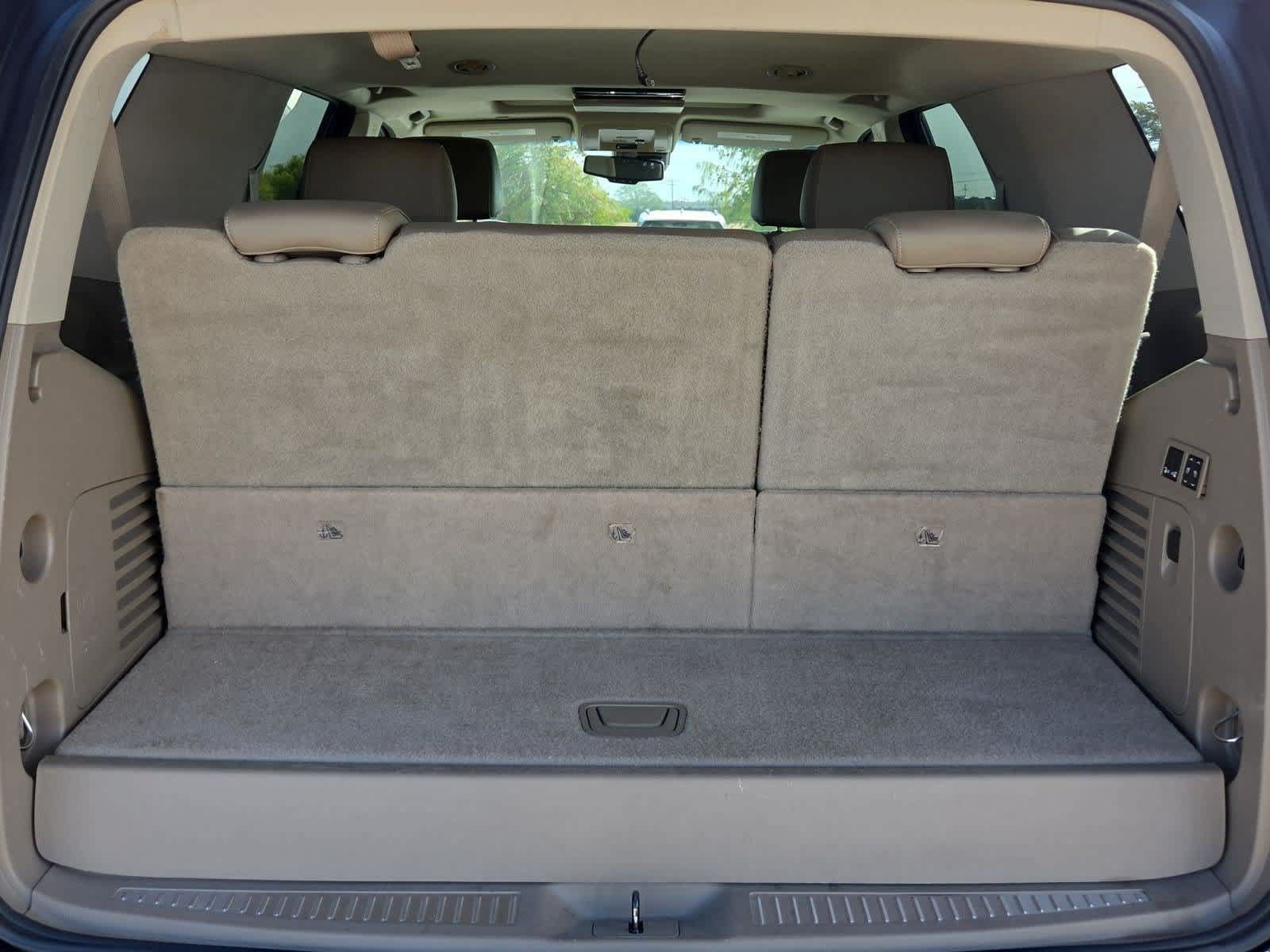 Used 2015 Chevrolet Tahoe LT RWD image 33