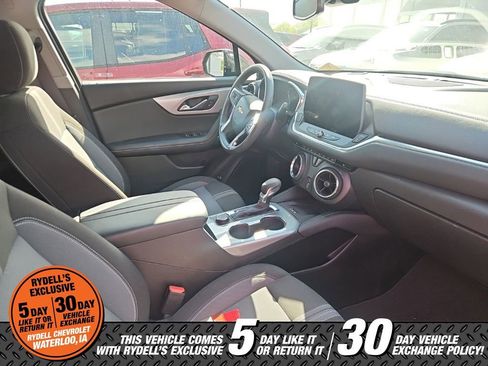 Certified 2023 Chevrolet Blazer LT w/ Convenience Package AWD/4WD image 5