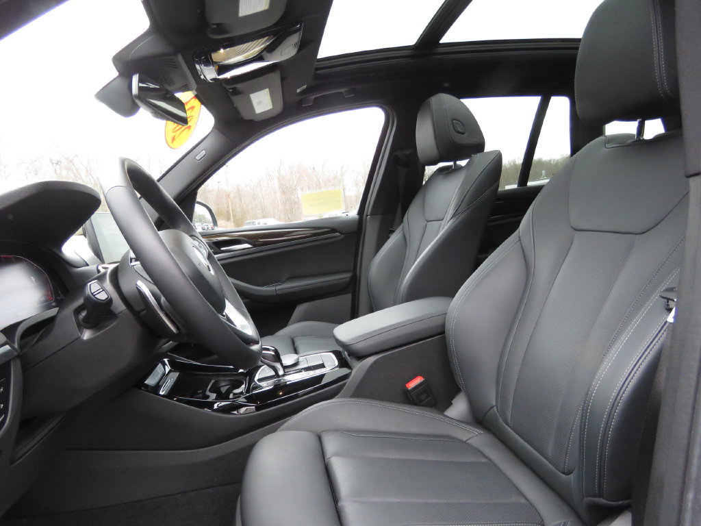 Used 2023 BMW X3 xDrive30i w/ Convenience Package w/ZPA AWD/4WD image 10