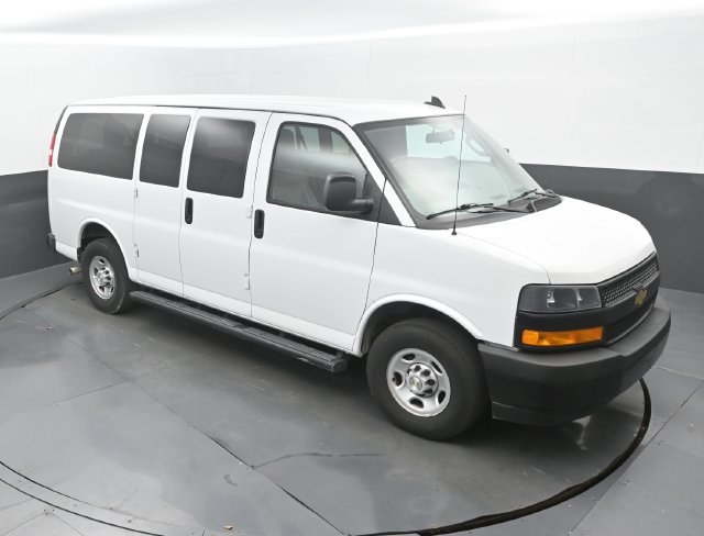 Used 2022 Chevrolet Express 2500 LS w/ Driver Convenience Package RWD image 13