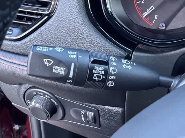 Used 2023 Dodge Durango GT RWD image 27