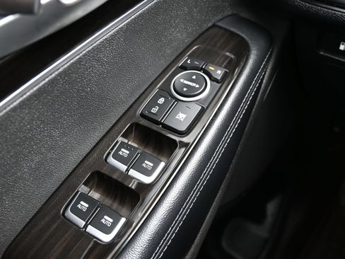Used 2020 Kia Sorento EX FWD image 25