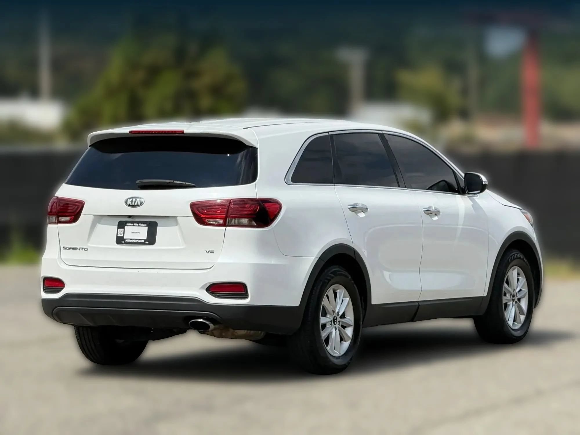 Used 2020 Kia Sorento FWD V6 image 9