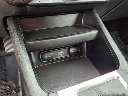 Used 2023 Kia Forte LXS image 8