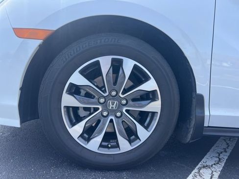Certified 2023 Honda Odyssey EX-L image 10