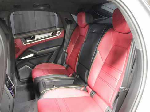 New 2025 Porsche Cayenne Turbo GT image 19