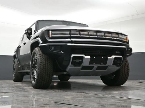 Used 2025 GMC Hummer EV 2X AWD/4WD image 30